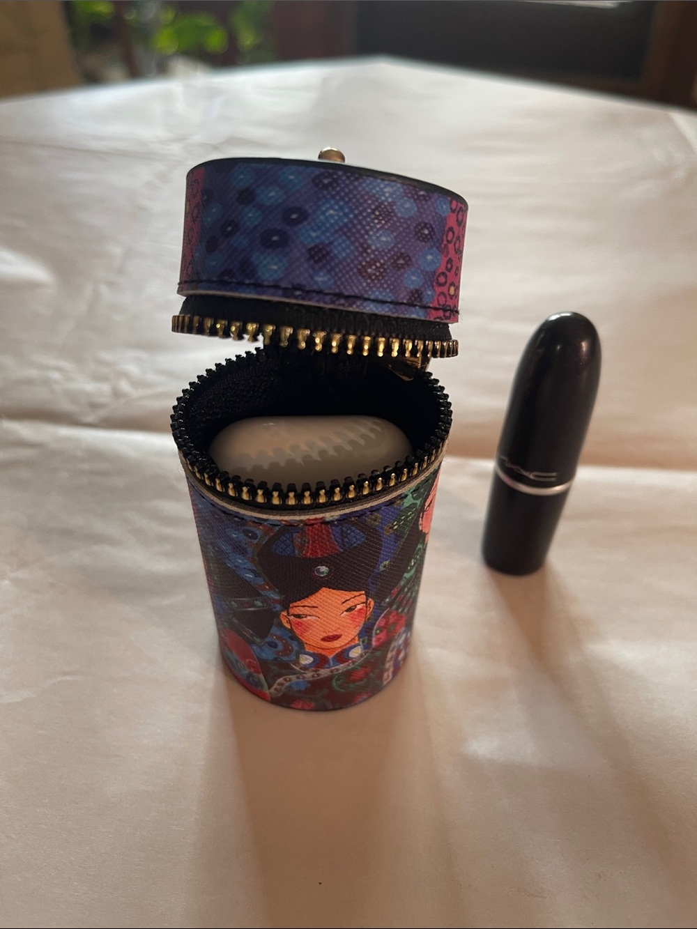 Compact purple Patterned Cylinder Keychain Pouch - Picture 2 of 4